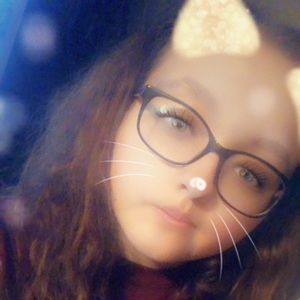 Meet your Posher, Sabrina